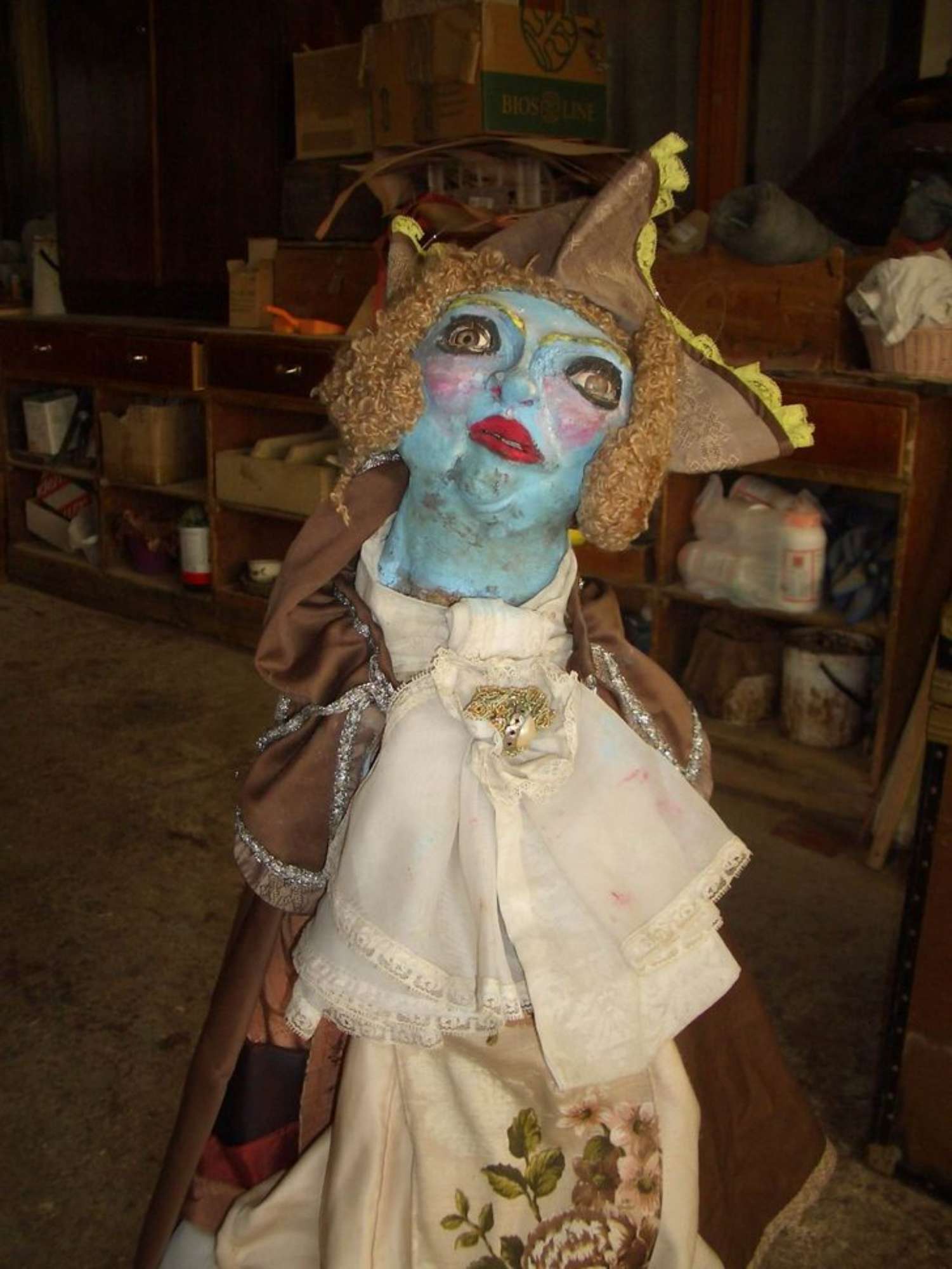 Personaggio 5 prima del restauro